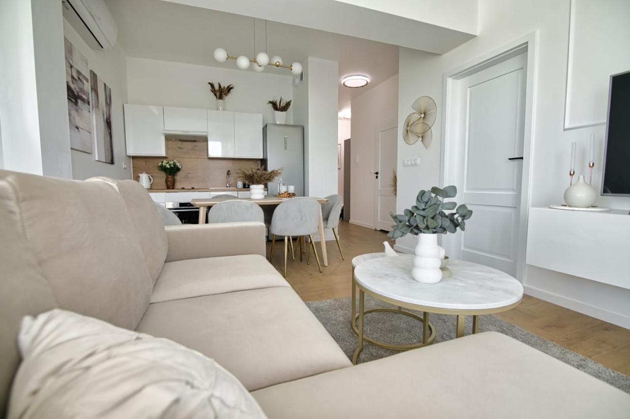Azyl By Housine Apartment Zator Exterior photo