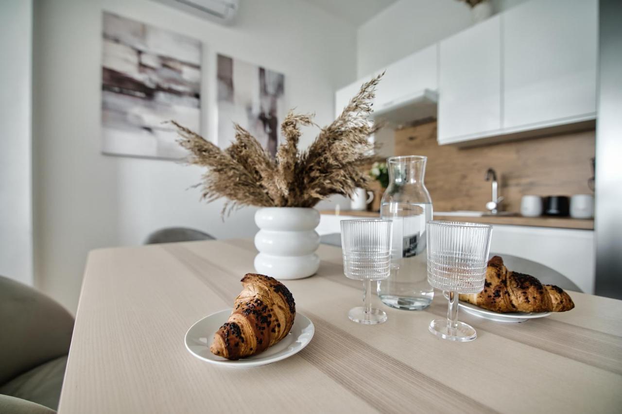 Azyl By Housine Apartment Zator Exterior photo