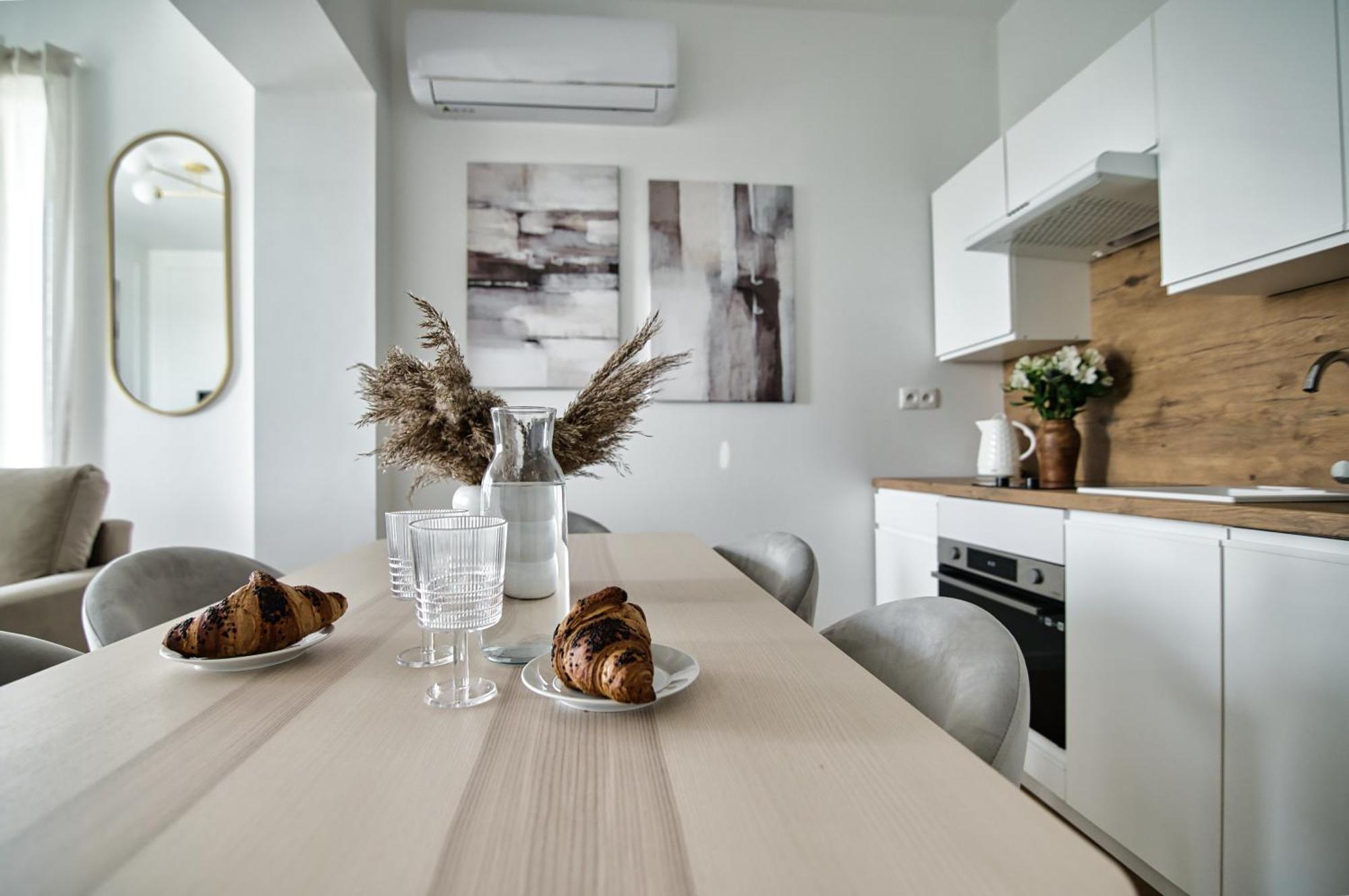 Azyl By Housine Apartment Zator Exterior photo